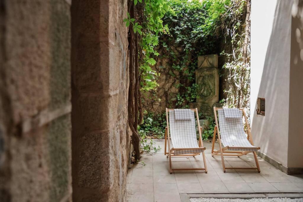 Casa Aguila Casco Antiguo Patio Privado Lejlighed Caces Eksteriør billede